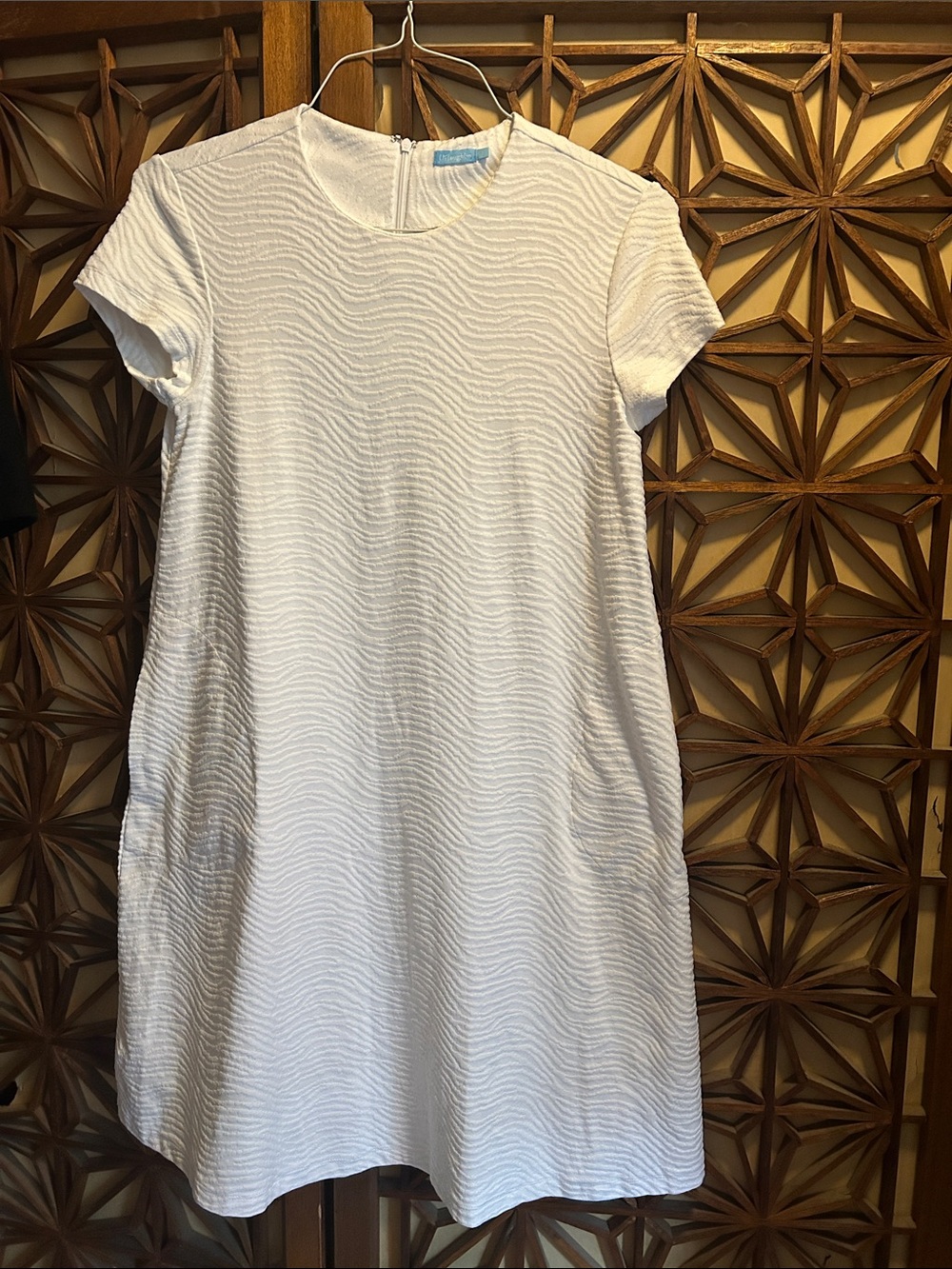 J. McLaughlin Radio Waves White Textured Mini Dress Small